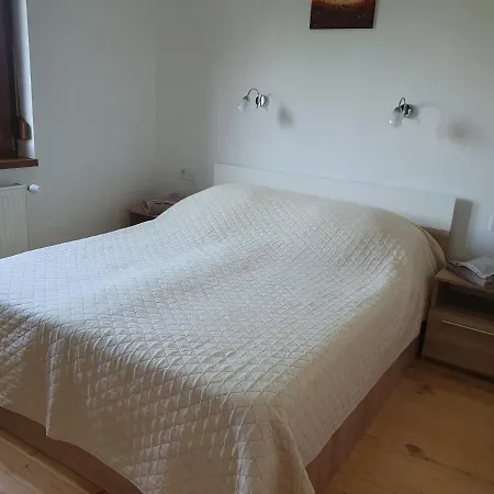 Arvalanyhaj Vendeghaz 펜션 벌러토너컬리