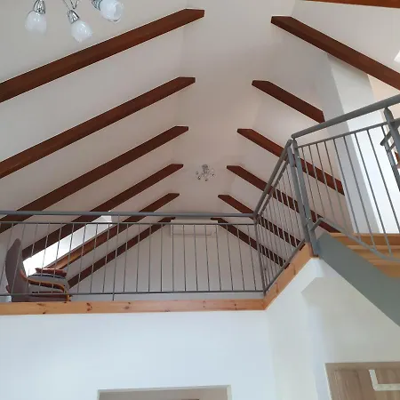 펜션 Arvalanyhaj Vendeghaz 벌러토너컬리