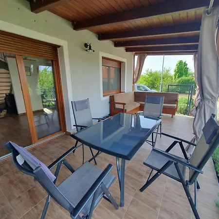 펜션 Arvalanyhaj Vendeghaz